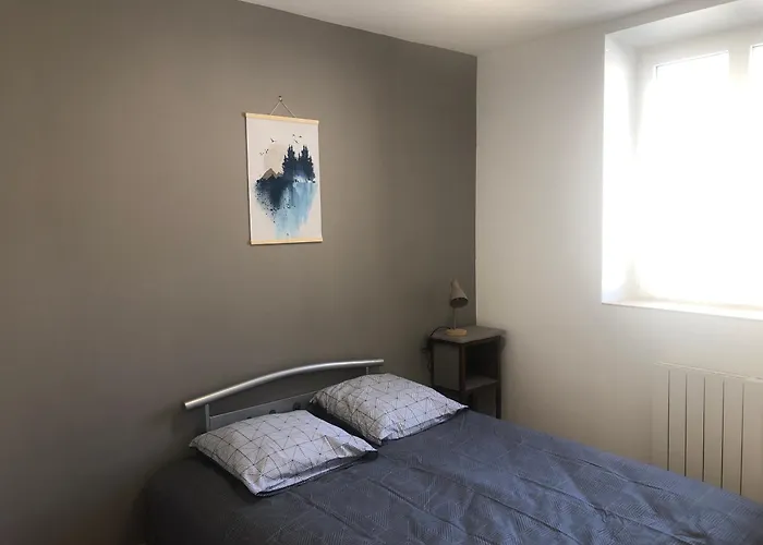 Apartment T3 / 58m2 *